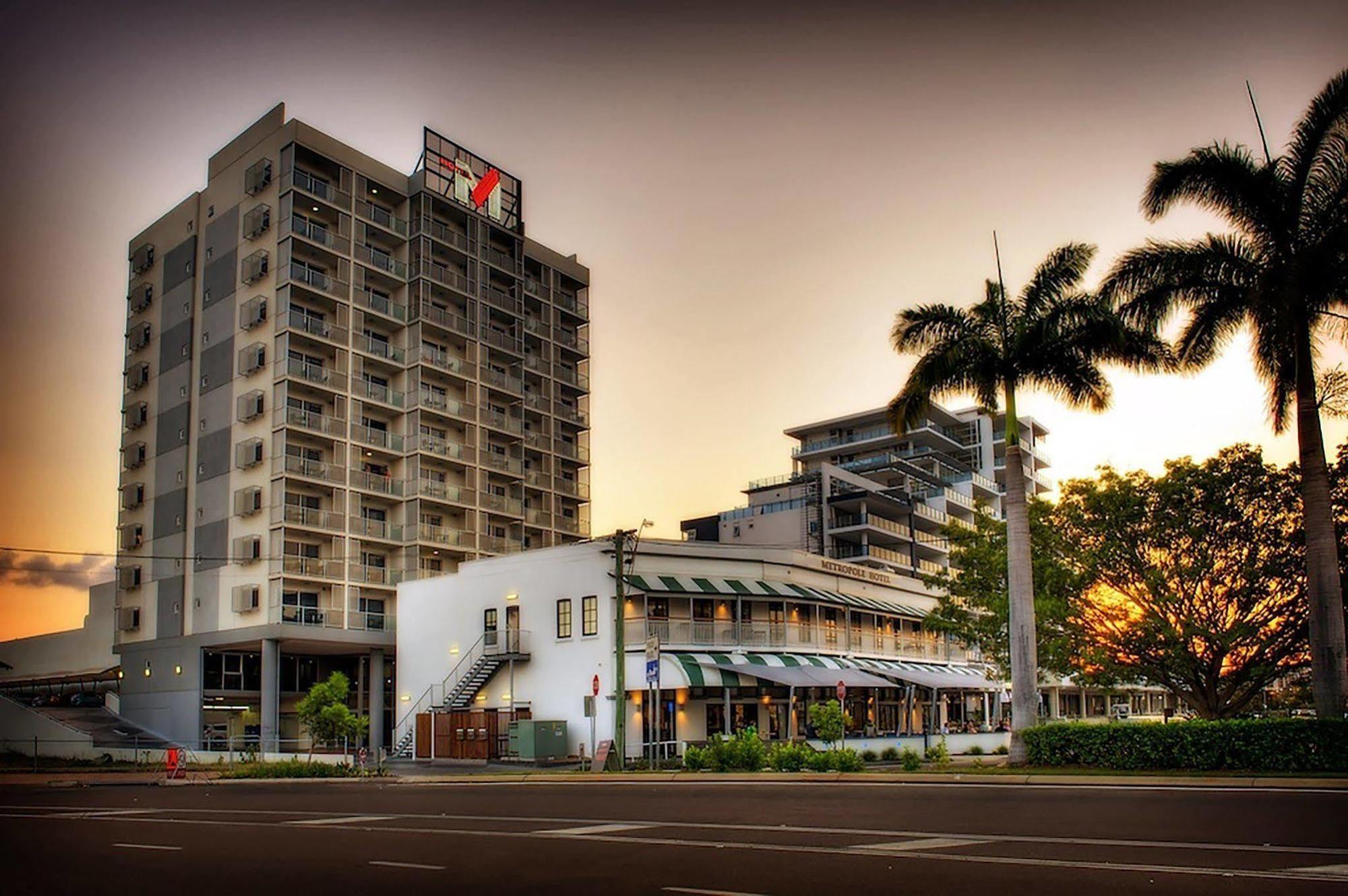 Oaks Townsville Metropole Hotel 外观 照片
